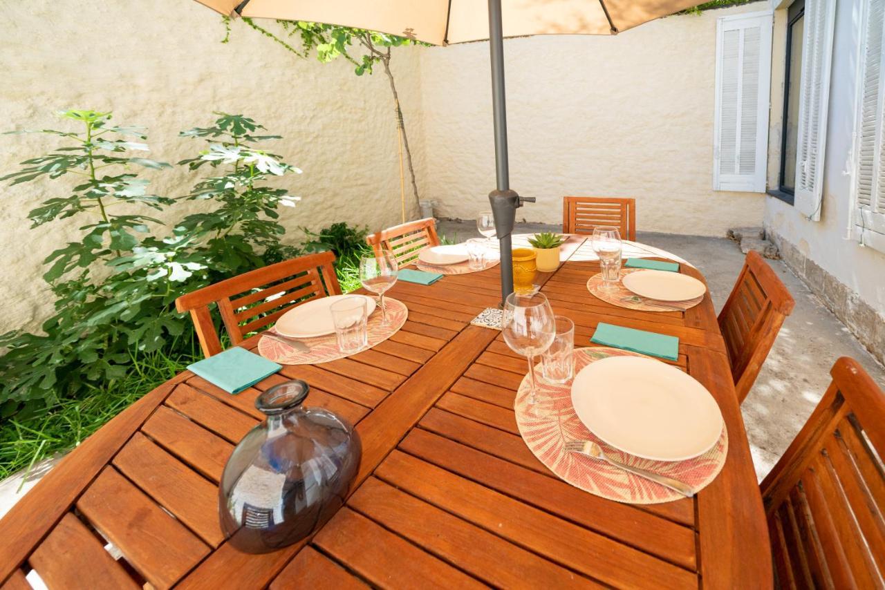 Roma Divine Home Cinema Et Jardin Nimes Exterior photo